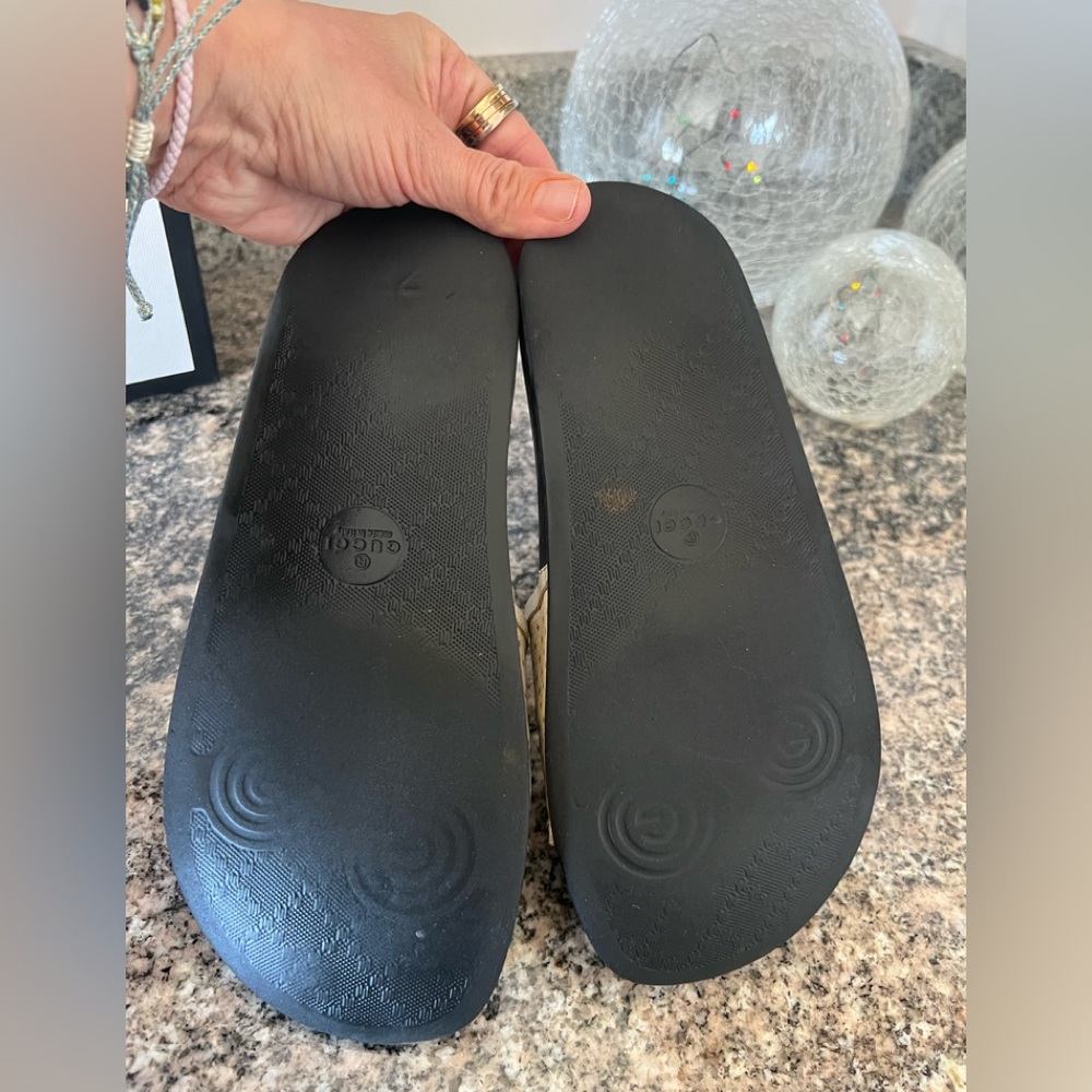 Gucci x Supreme Sega Guccy Slides - Picture 11 of 16
